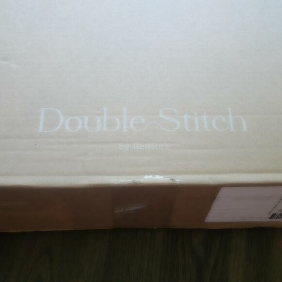 NEW Double Stitch by Bedsure Down Pillow  3-Chamber Standard Size Firm - Picture 10 of 10